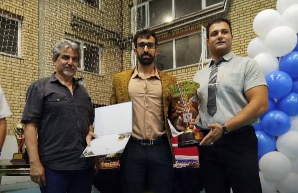 کسب مقام قهرمانی دفاع شخصی
